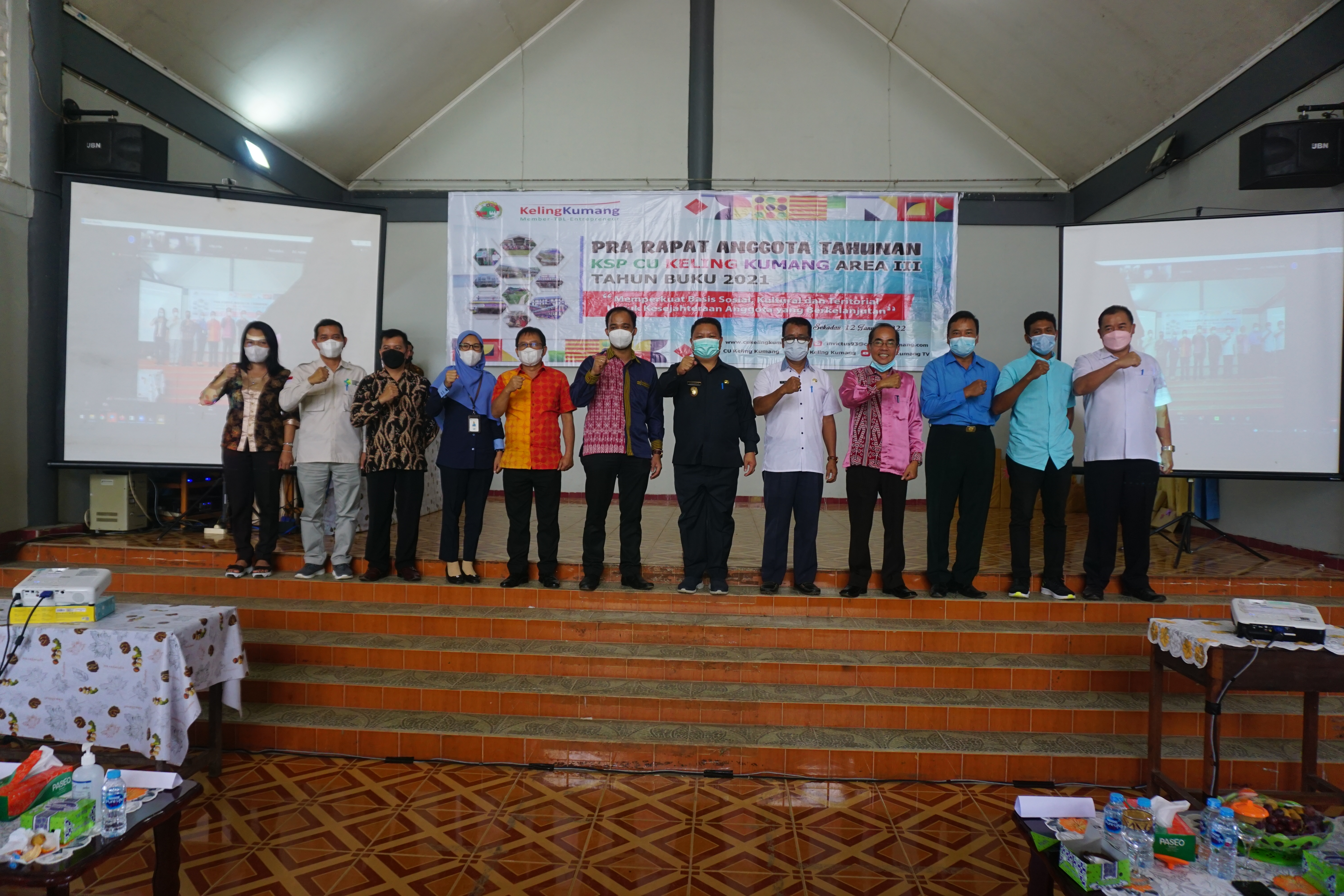 Wakil Bupati Sekadau Buka Rapat Anggota Tahunan KSP CU Keling Kumang di Kabupaten Sekadau